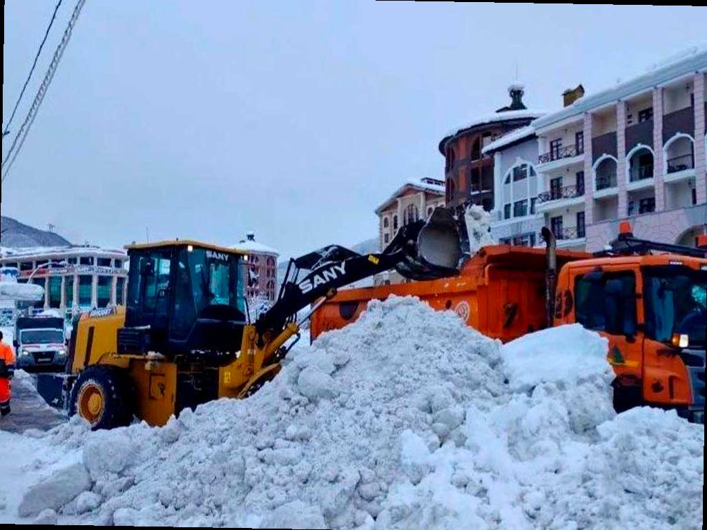 70 тысяч кубометров снега убрали с дорог в Сочи за новогодние праздники