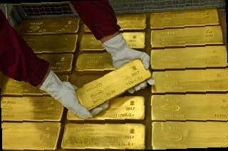 В России ограничат вывоз наличных и золота: новые правила вступят в си