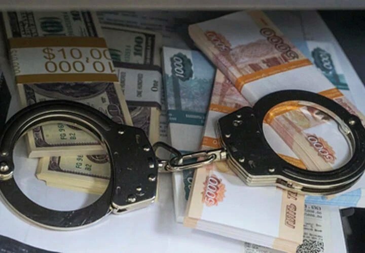 Бывшие полицейские в Сочи приговорены к длительным срокам за взятку
