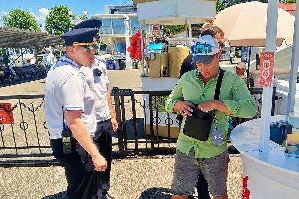 Штрафы за навязчивые услуги в Сочи составили 400 тысяч рублей