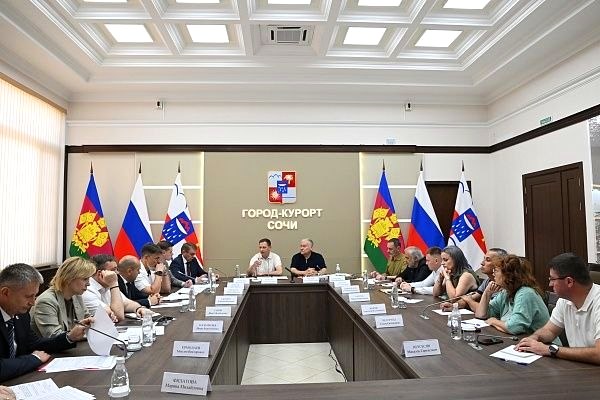 Новые подходы к борьбе с американской белой бабочкой обсуждены в Сочи