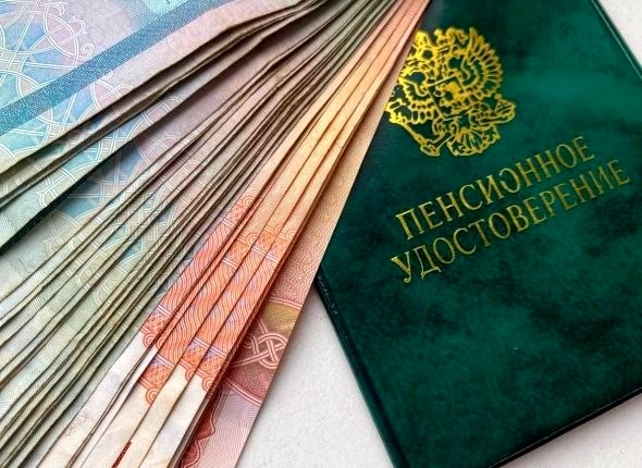 Пенсия в размере 30 тысяч рублей: необходимый доход и стаж для россиян
