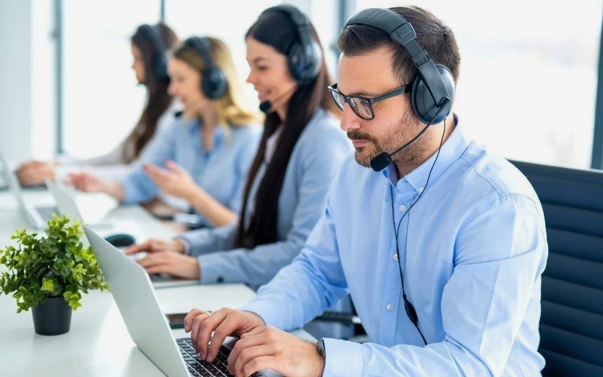 Обработка более 1,5 тысячи обращений жителей Сочи осуществлена дистанционно за неделю